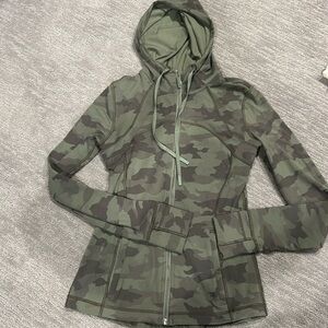 Lululemon camo jacket